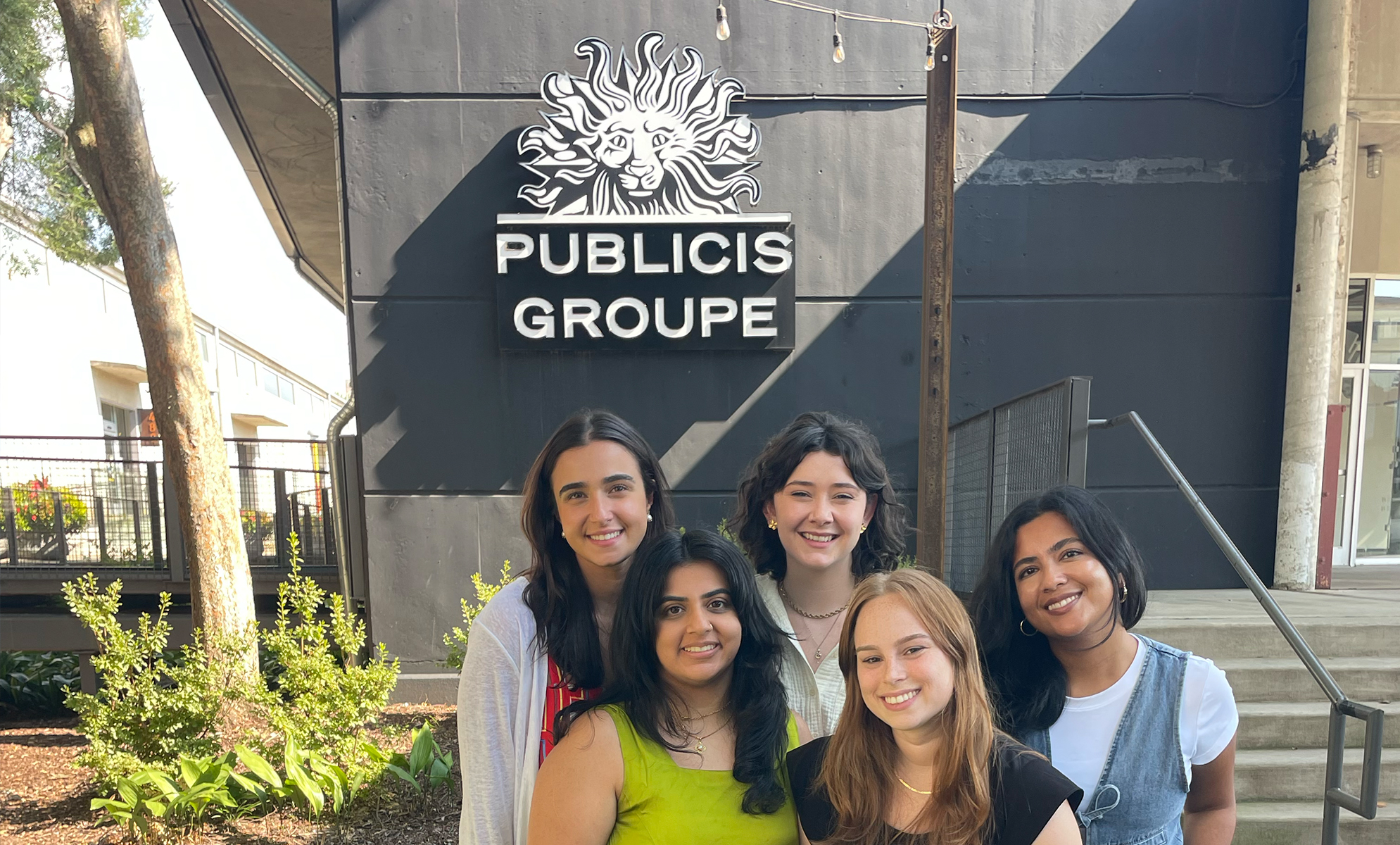 MSL 2024 Fellows in front of Publicis Groupe sign